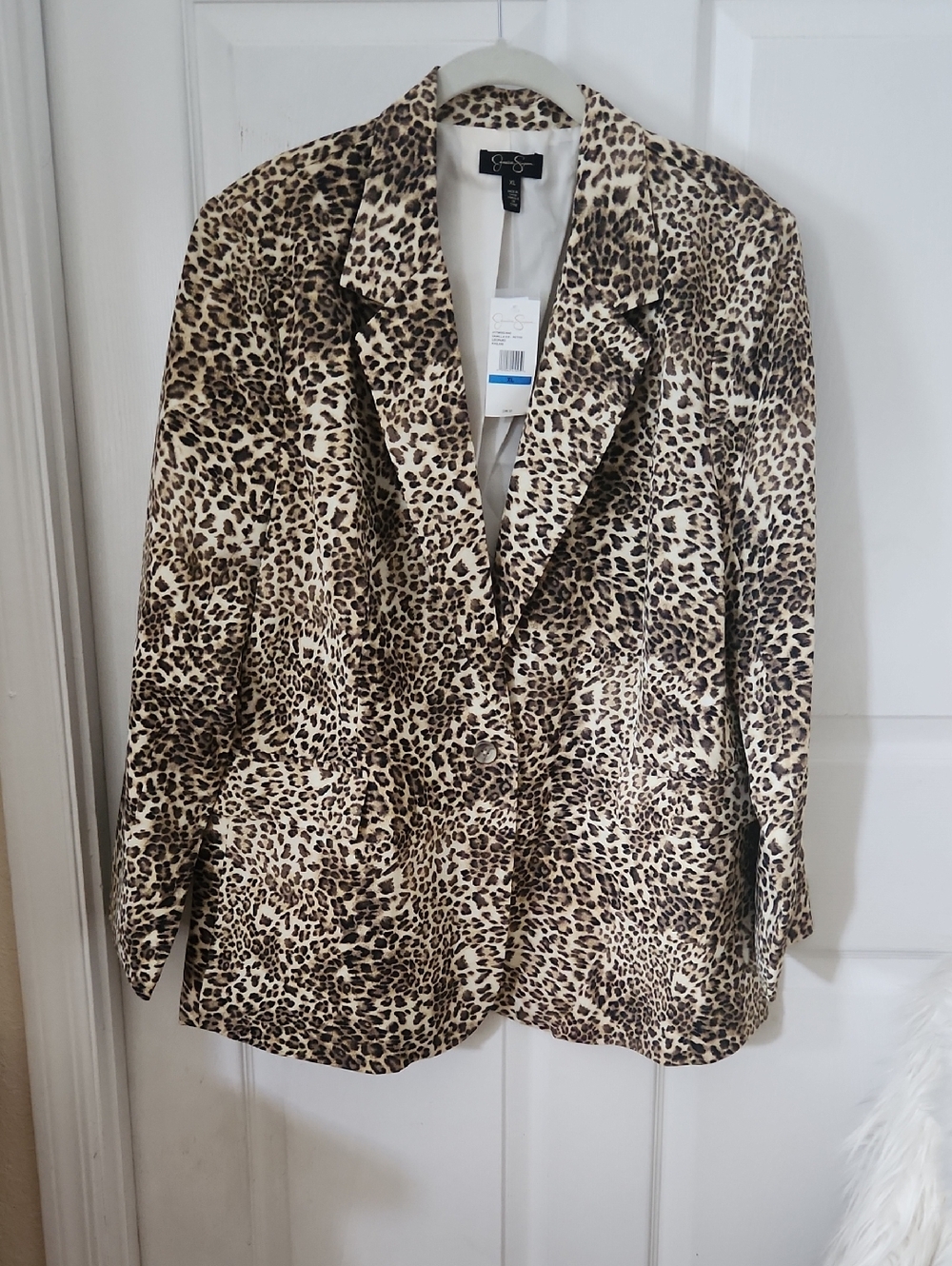 Jessica Simpson Leopard Print Blazer Jacket in Tan and Brown
